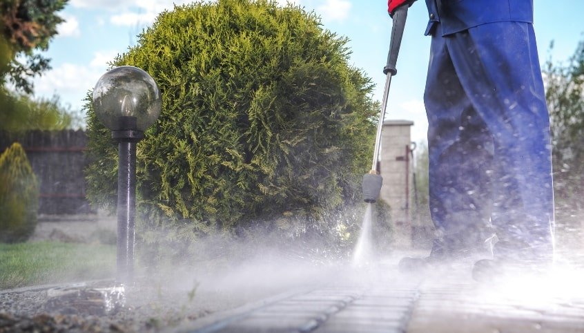 How NW Wash's pressure washing services work