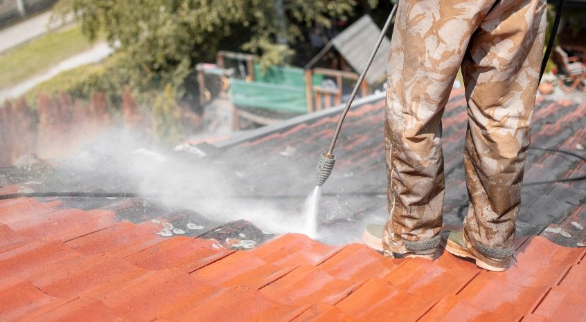 How long will the roof cleaning process take