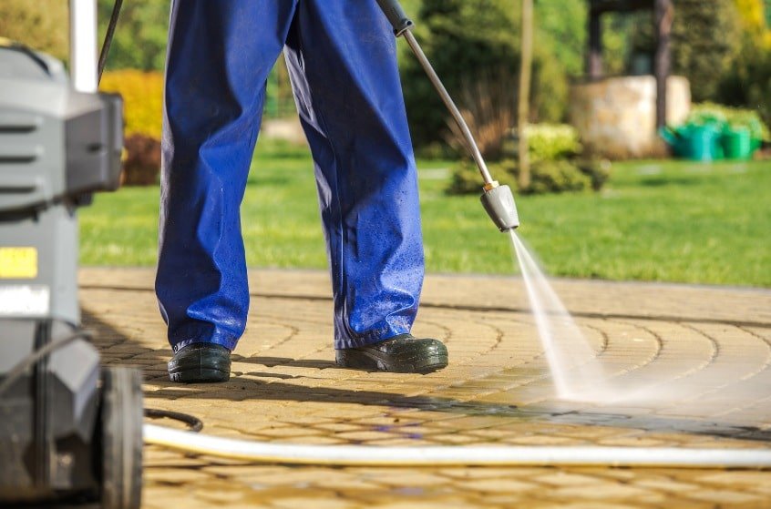 What driveway cleaning services do NW Wash offer-min